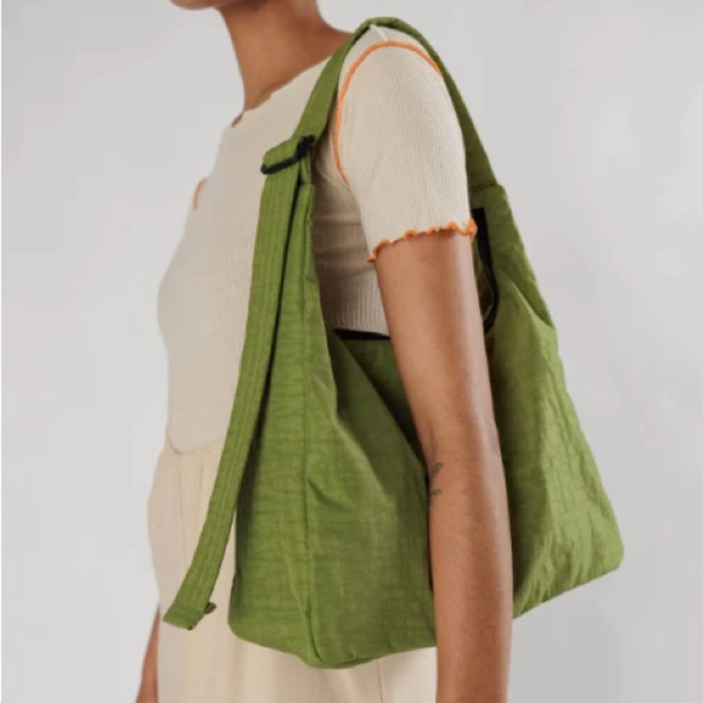 Baggu OUT OF STOCK Avocado Shoulder Bag